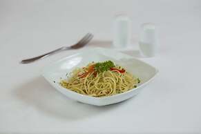 Zizz Convention Hotel