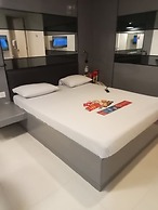 Hotel Sogo Wood Street Pasay