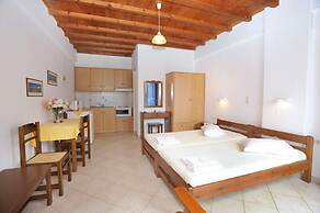 Nostos Beachfront Apartments & Studios