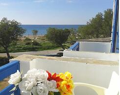 Nostos Beachfront Apartments & Studios