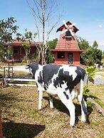Cowboy Farm Resort Pattaya