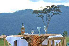 Nkuringo Bwindi Gorilla Lodge