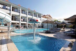 Golden Life Resort Hotel & Spa