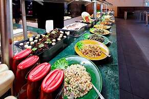 Golden Life Resort Hotel & Spa