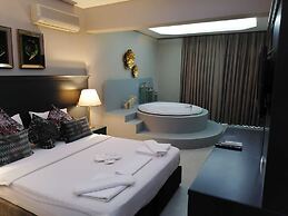 Golden Life Resort Hotel & Spa