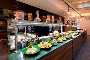 Golden Life Resort Hotel & Spa