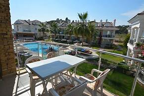 Golden Life Blue Green Residence