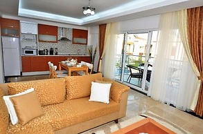 Golden Life Blue Green Residence