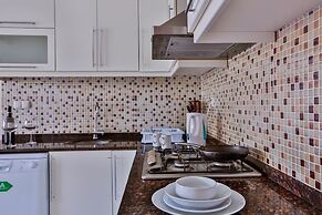 Golden Life Blue Green Residence