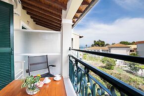 Opera Blue Hotel