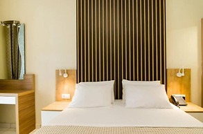 Opera Blue Hotel