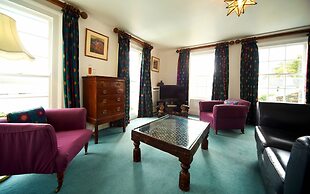 Hotel Portmeirion & Castell Deudraeth