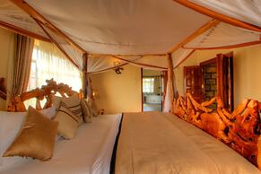 Naivasha Kongoni Lodge - Lakefront Getaway