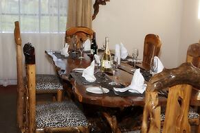 Naivasha Kongoni Lodge - Lakefront Getaway