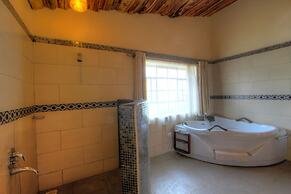 Naivasha Kongoni Lodge - Lakefront Getaway