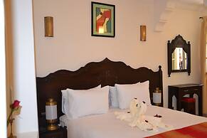 Hotel Riad Benatar
