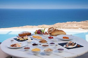 Dome Santorini Resort & Spa