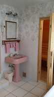 Chestnut Charm Bed & Breakfast