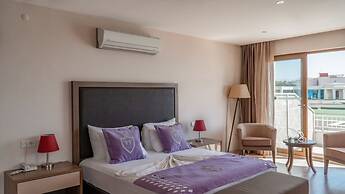 Ladies Beach Suit Otel