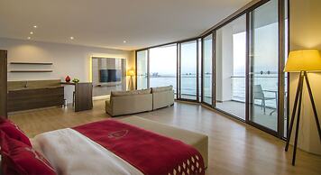 Ladies Beach Suit Otel