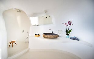 Sophia Luxury Suites