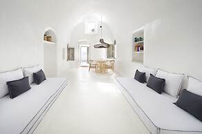 Sophia Luxury Suites