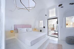 Sophia Luxury Suites