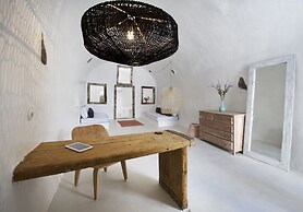 Sophia Luxury Suites