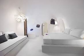 Sophia Luxury Suites