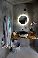 Sophia Luxury Suites