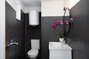 Sophia Luxury Suites