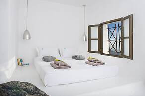 Sophia Luxury Suites