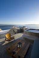 Sophia Luxury Suites