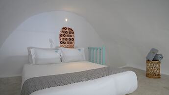 Sophia Luxury Suites