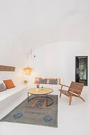 Sophia Luxury Suites