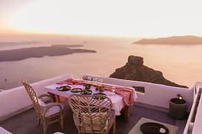 Sophia Luxury Suites