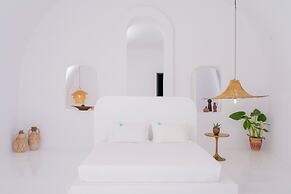 Sophia Luxury Suites