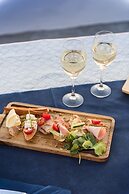 Sophia Luxury Suites