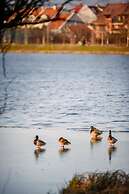 Best Western Plus Lakeside Hotel