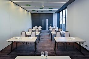 Best Western Plus Lakeside Hotel