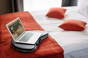 Best Western Plus Lakeside Hotel