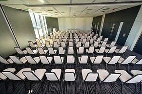 Best Western Plus Lakeside Hotel