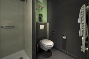 Best Western Plus Lakeside Hotel