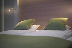 Best Western Plus Lakeside Hotel