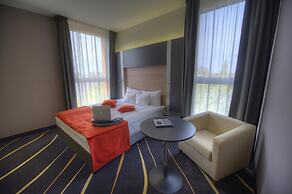 Best Western Plus Lakeside Hotel