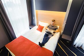 Best Western Plus Lakeside Hotel