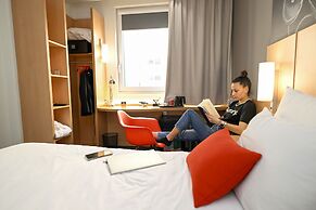 Ibis Skopje City Center