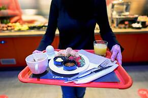 Ibis Skopje City Center