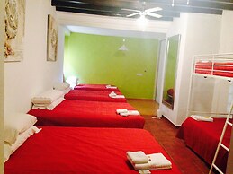 BHG Hostel Secar de la Real