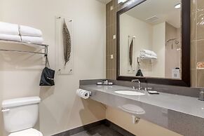 Best Western Premier Boulder Falls Inn